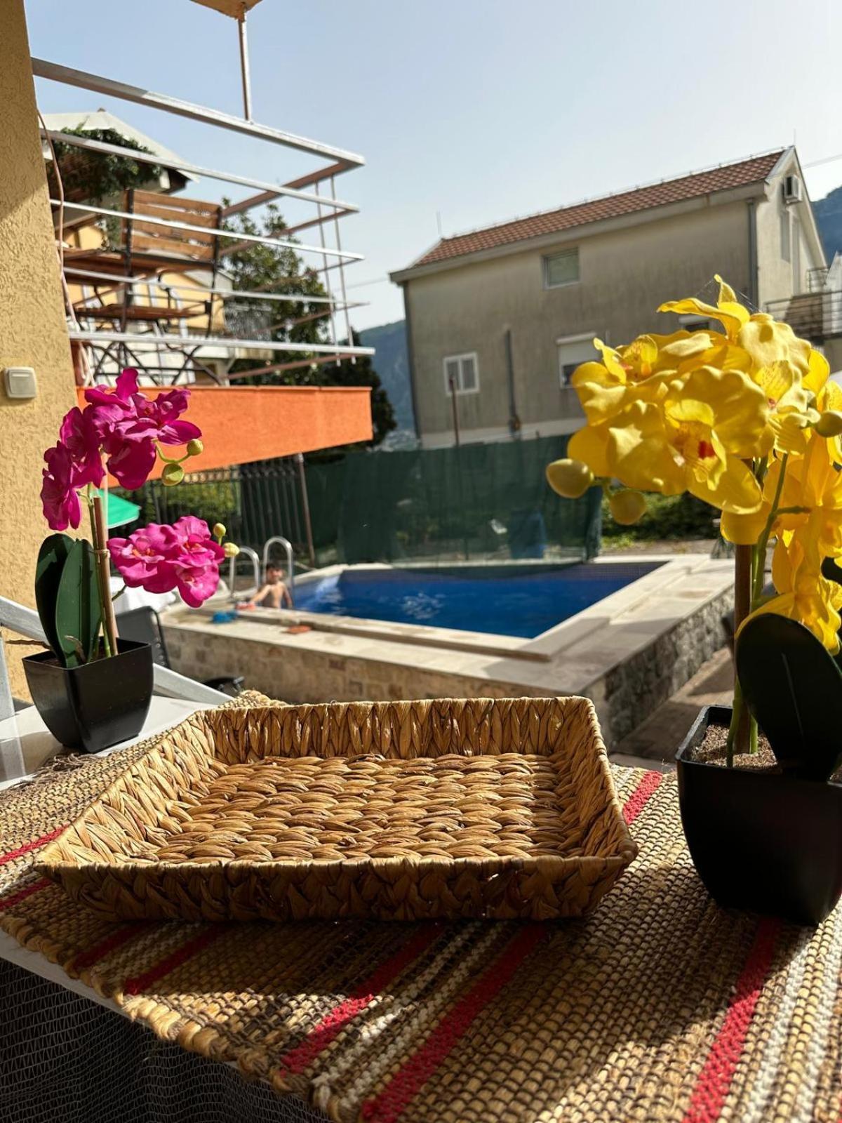 Themis Apart Hotel Kotor Zewnętrze zdjęcie