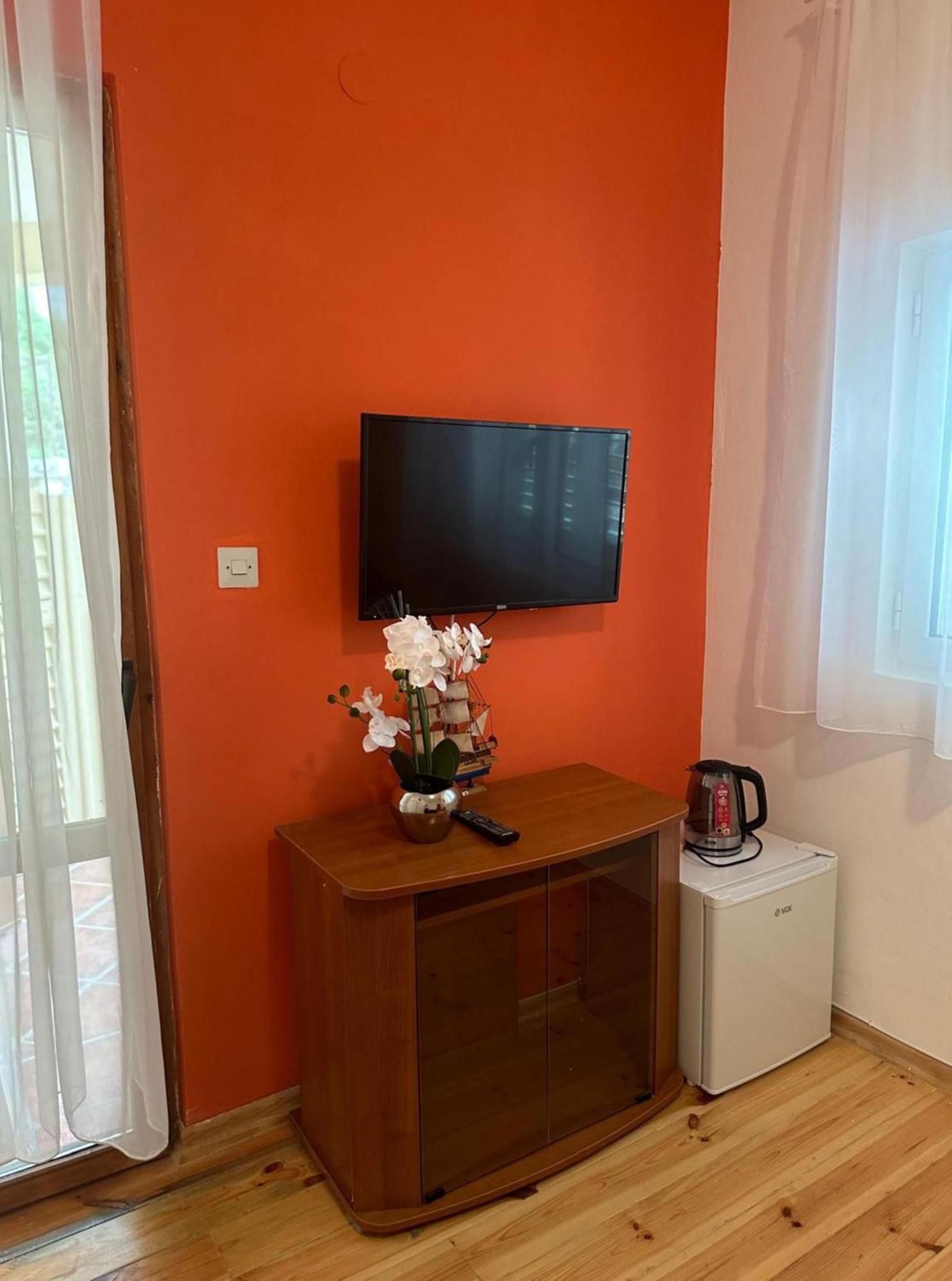 Themis Apart Hotel Kotor Zewnętrze zdjęcie